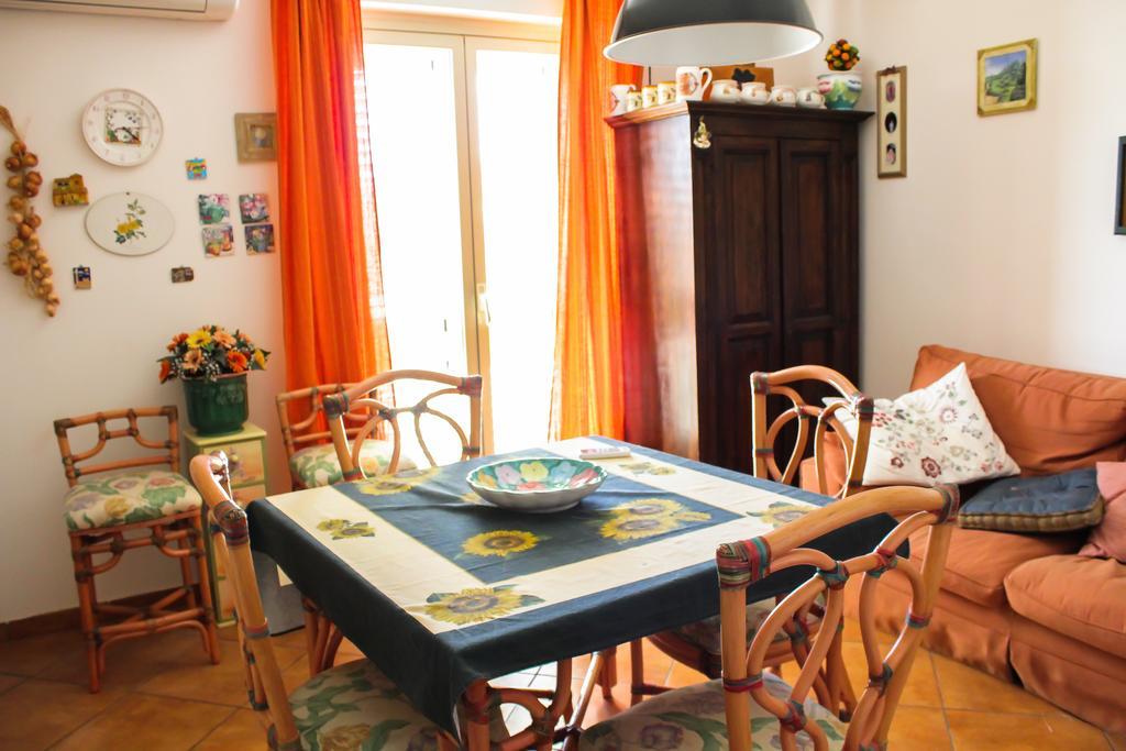 Bed And Breakfast Agrumi In Terrazza Aragona Exteriör bild